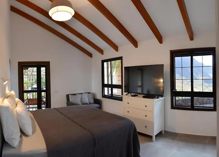 Villa Fataga - Unique Villa With Heated Pool